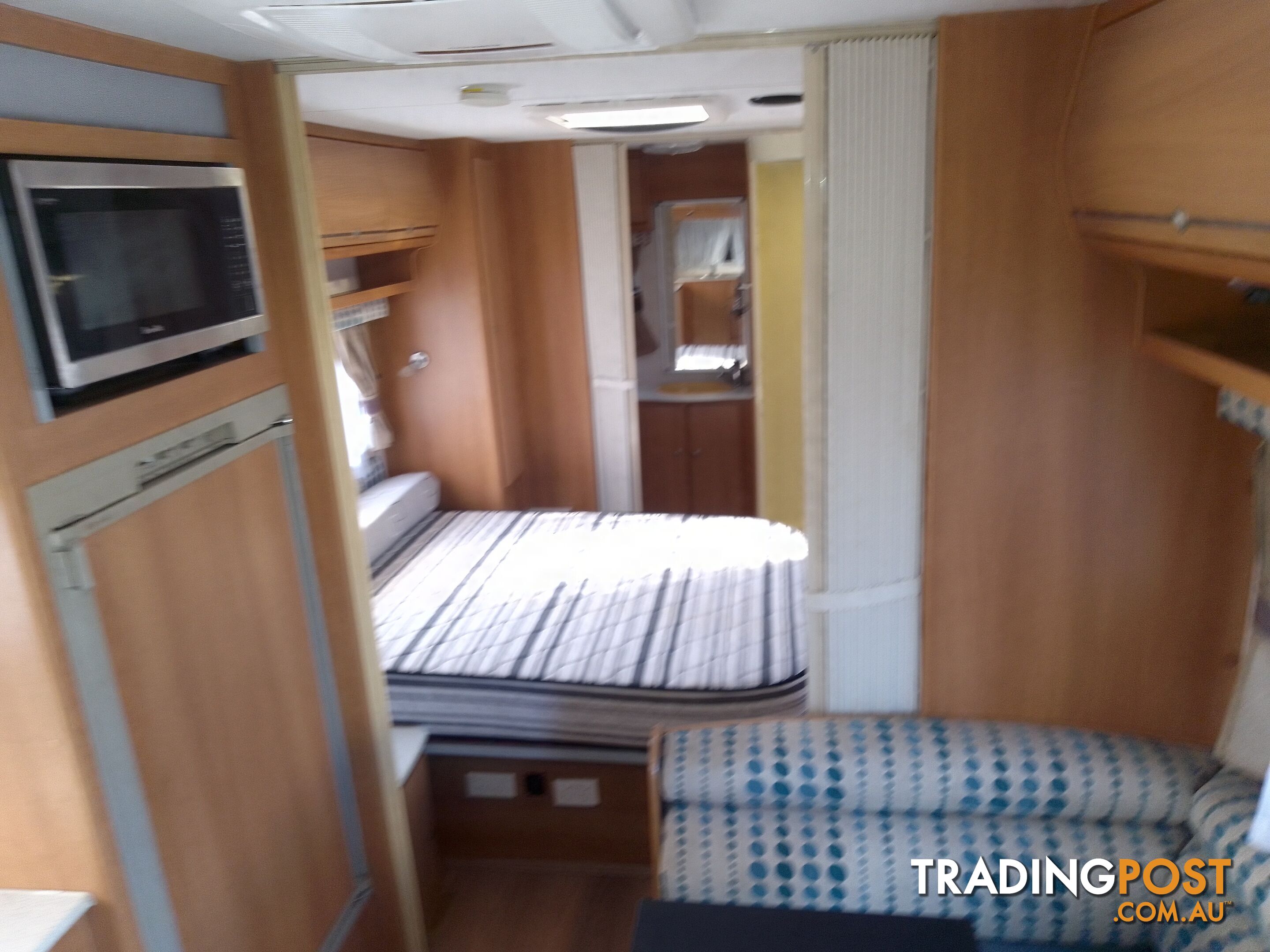 JAYCO STERLING 24FT SEMI OFF-ROAD  TOURING CARAVAN 