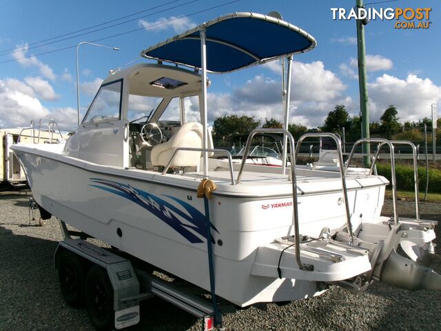 YANMAR ZARPA VF53AZ CENTRE CABIN HARD TOP - 2022 - POWERED BY 88HP DIESEL STERNDRIVE ON A TRAILER - photo 4 of 21