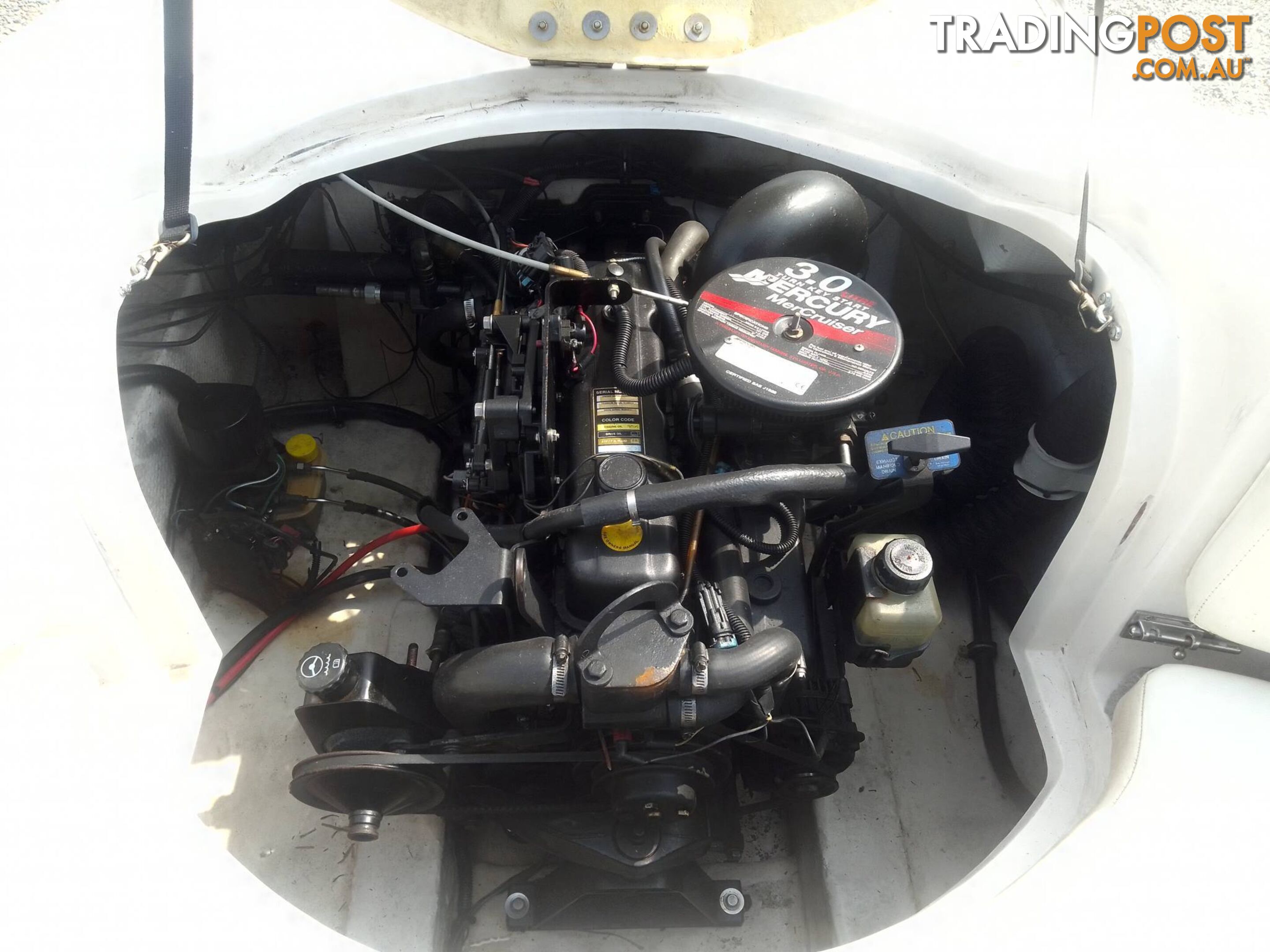 STARCRAFT BOWRIDER 2008 17FT- 130HP MERCRUISER 3.0L STERNDRIVE AND TRAILER