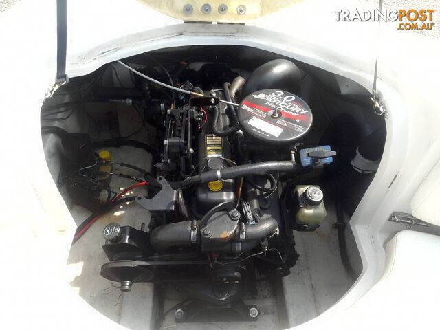 STARCRAFT BOWRIDER 2008 17FT- 130HP MERCRUISER 3.0L STERNDRIVE AND TRAILER