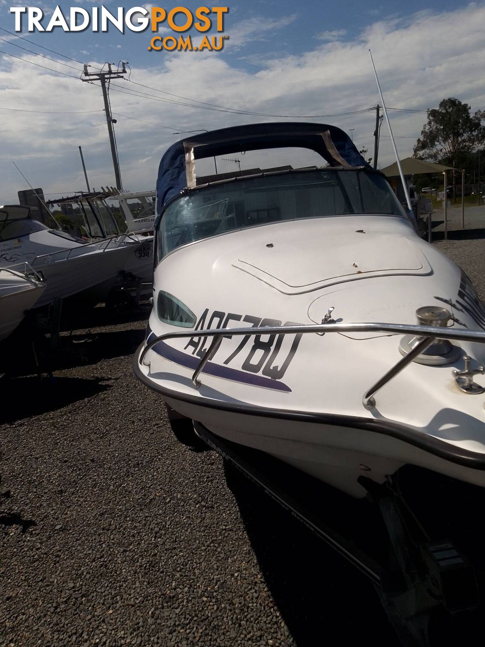 SEAFORCE 530 MATE PONTOON 1/2 CABIN-MERCURY 90HP OPTIMAX AND TRAILER