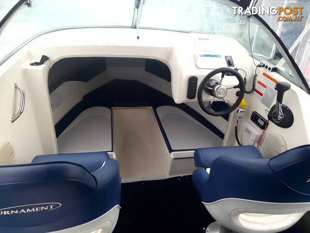 TOURNAMENT 1750 HALF CABIN WITH 115HP MERCURY AND TRAILER