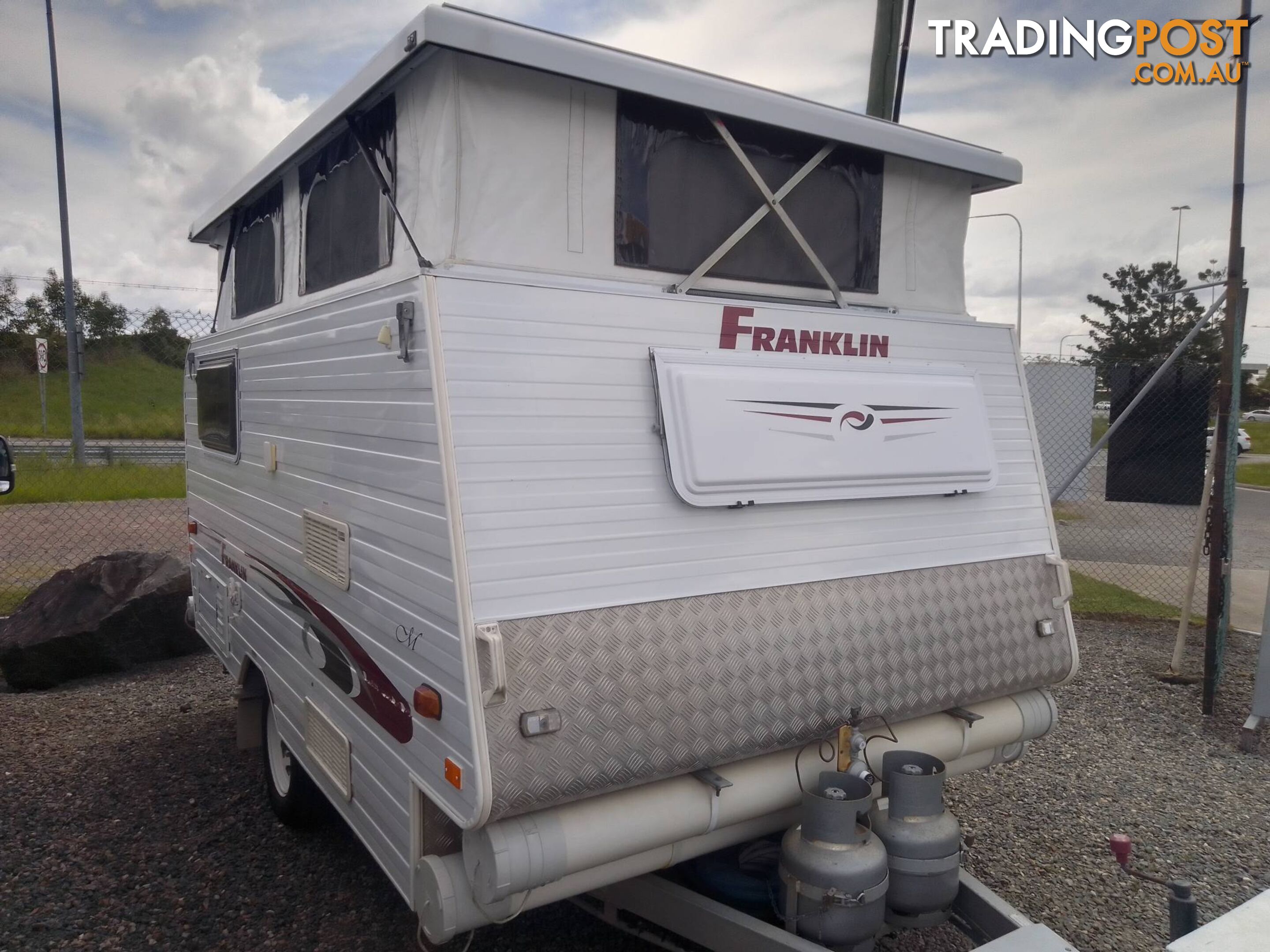 FRANKLIN MICRO 12FT TOURING CARAVAN