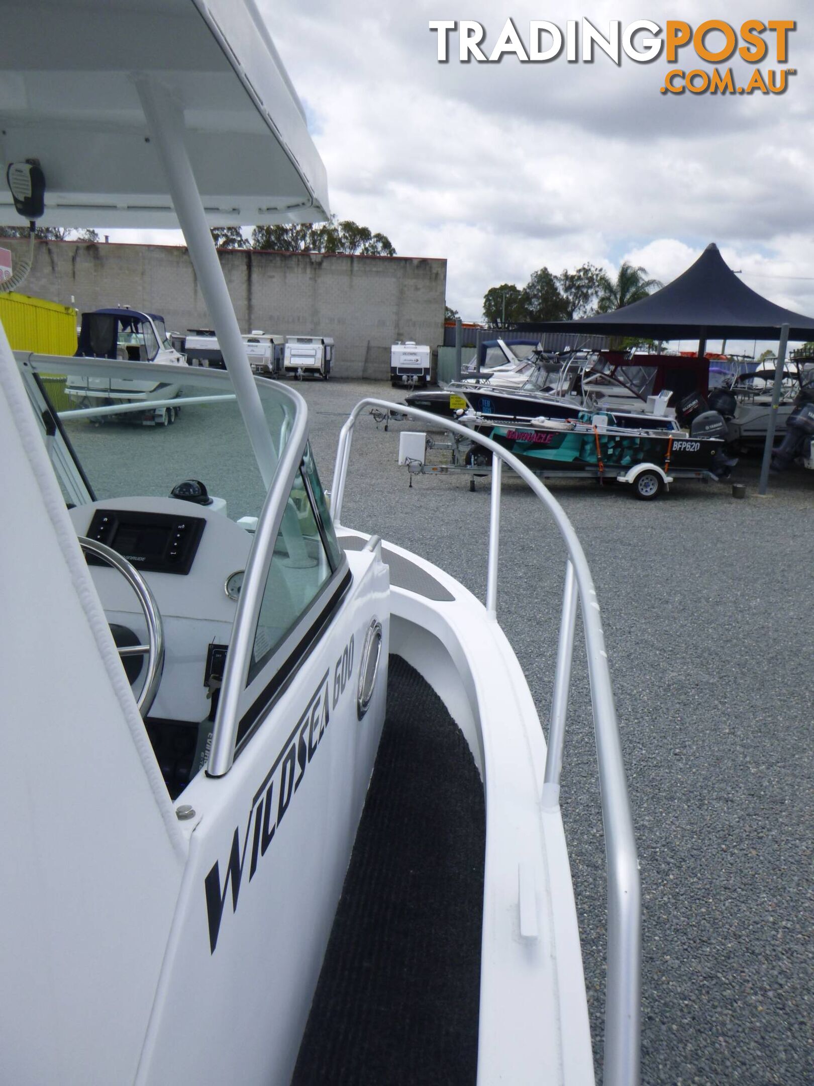 WILDSEA 600 WALKAROUND PLATEY-175HP ETEC AND 2019 AORT TRAILER