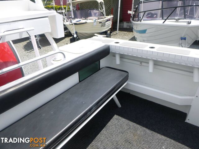 WILDSEA 600 WALKAROUND PLATEY-175HP ETEC AND 2019 AORT TRAILER