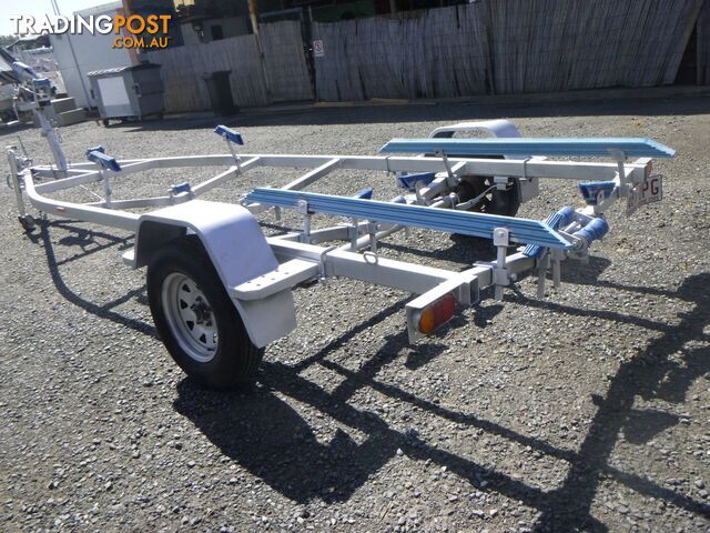 REDCO TRAILER FOR RUNABOUT TO SUIT 4.5-4.8M