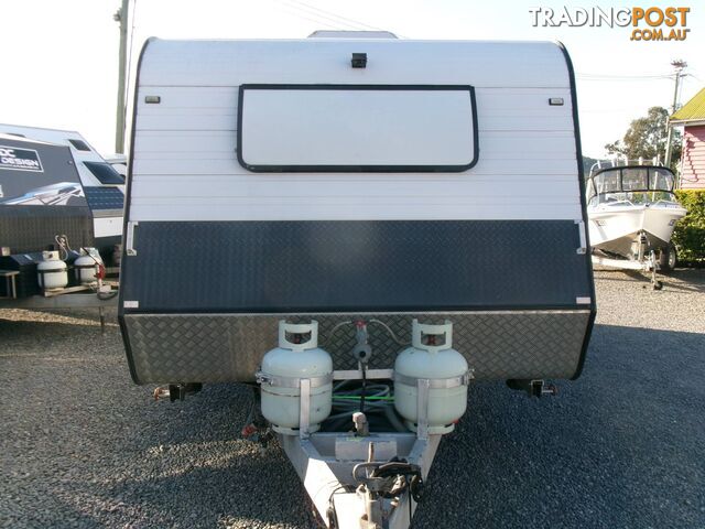 USED 2011 - JB 5 STAR 20.5FT DUAL AXLE TOURING CARAVAN - ENSUITE, WASHING...