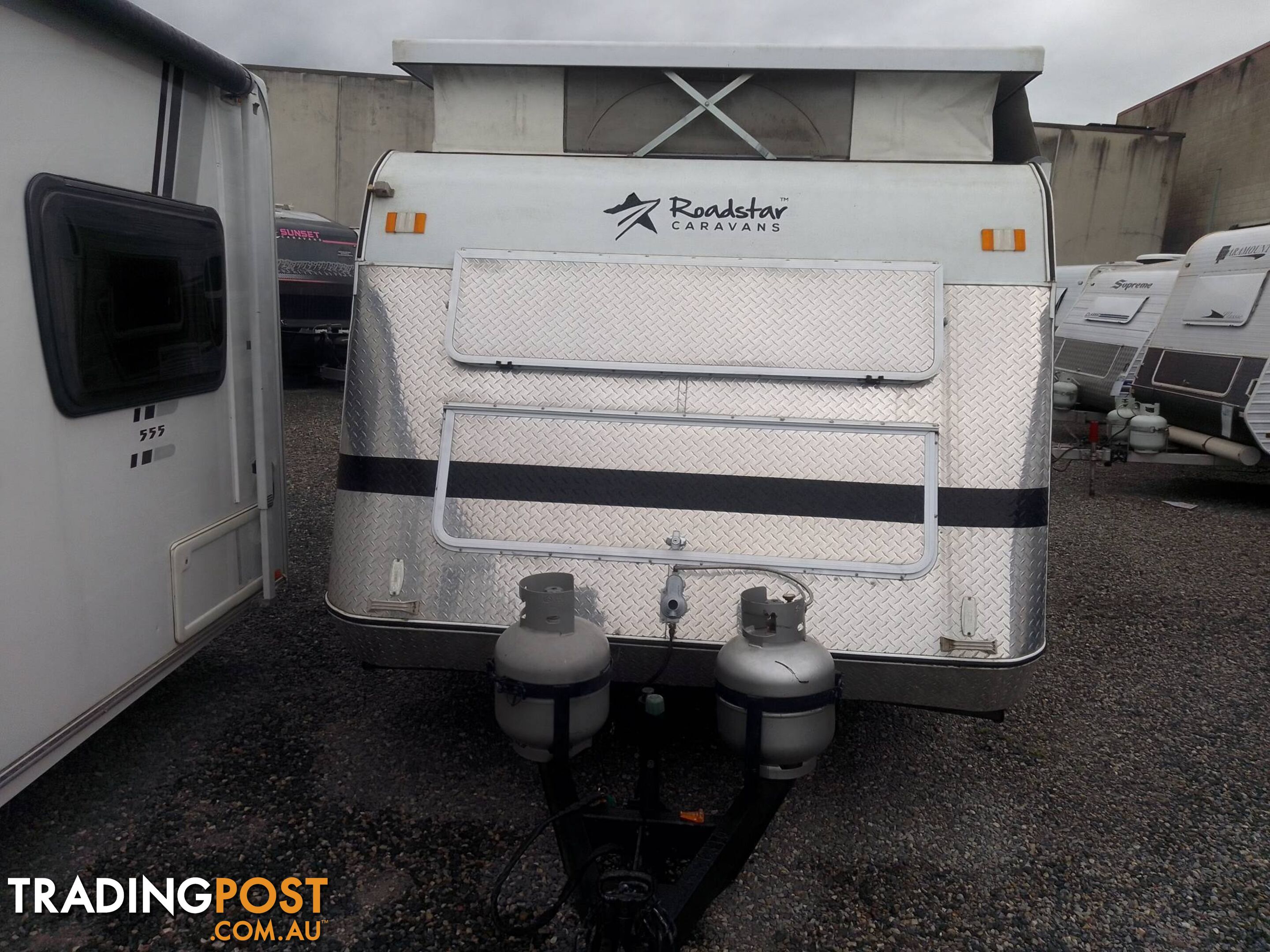 ROADSTAR VOYAGER 18FT TOURING CARAVAN