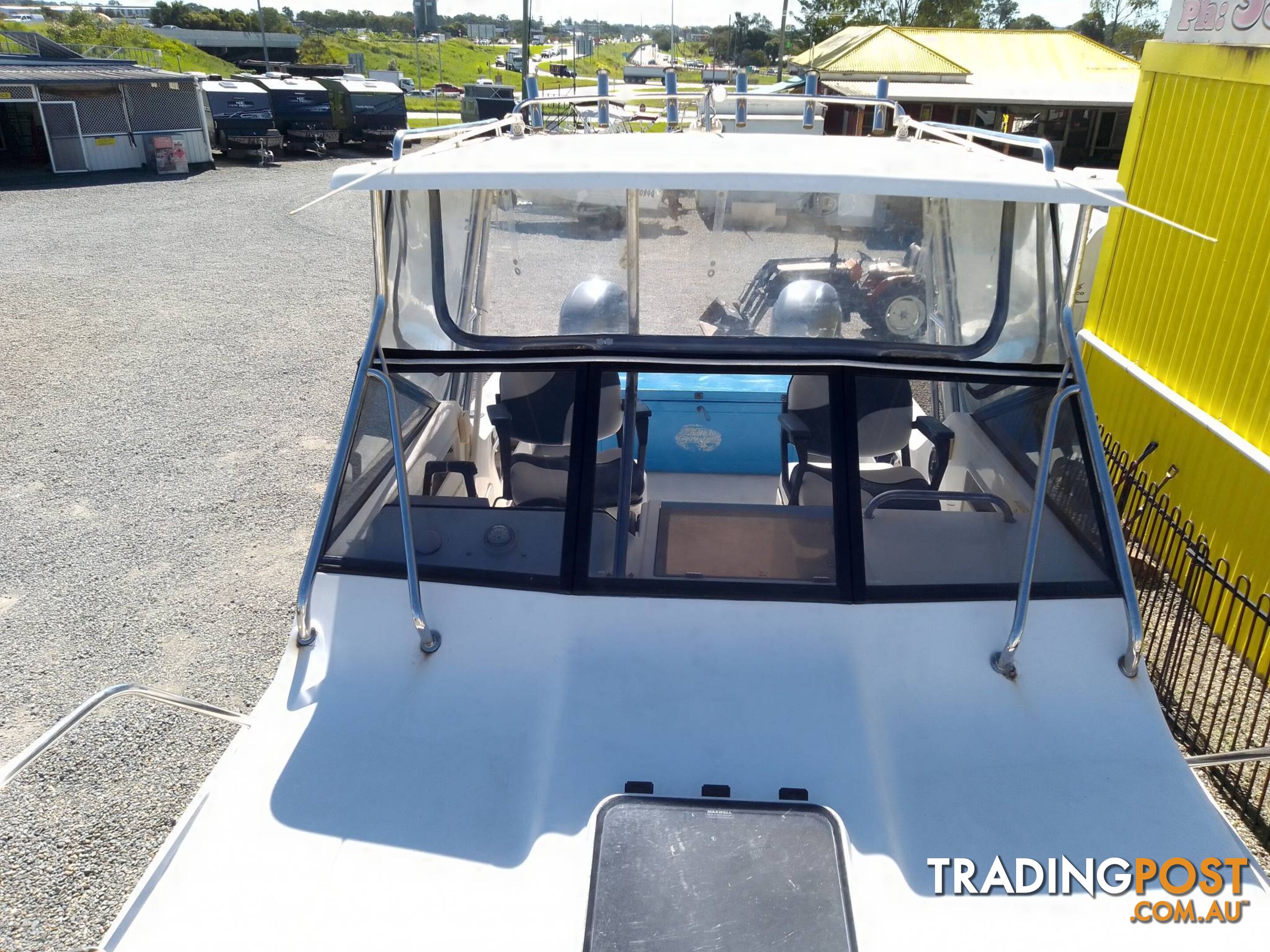 KEVLACAT 2400 OFFSHORE HALF CABIN-TWIN 150HP YAMAHA 4 STROKES AND ALLOY TRAILER