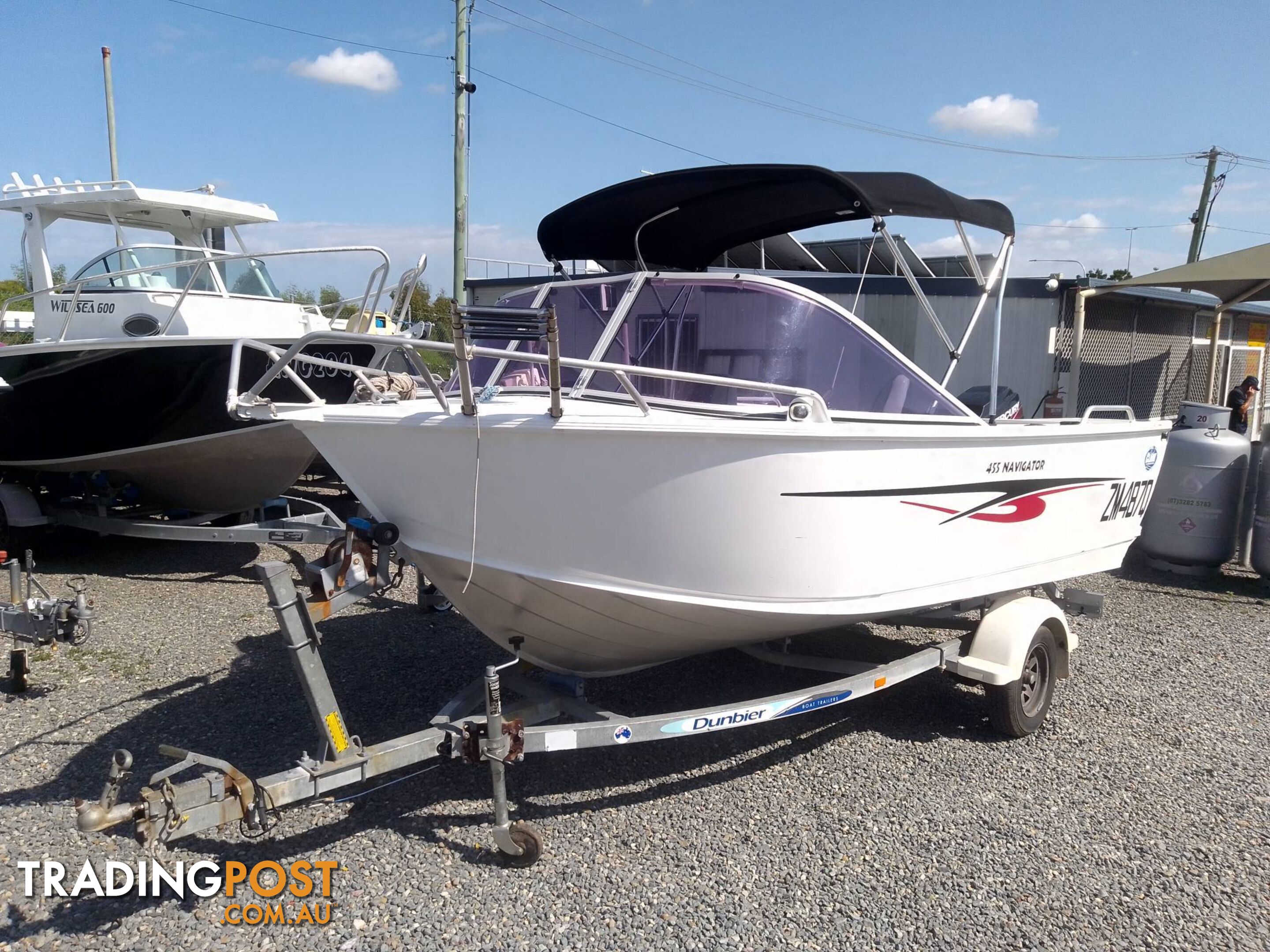 2013 CLARK 455 NAVIGATOR WITH 60HP MERCURY OUTBOARD AND TRAILER