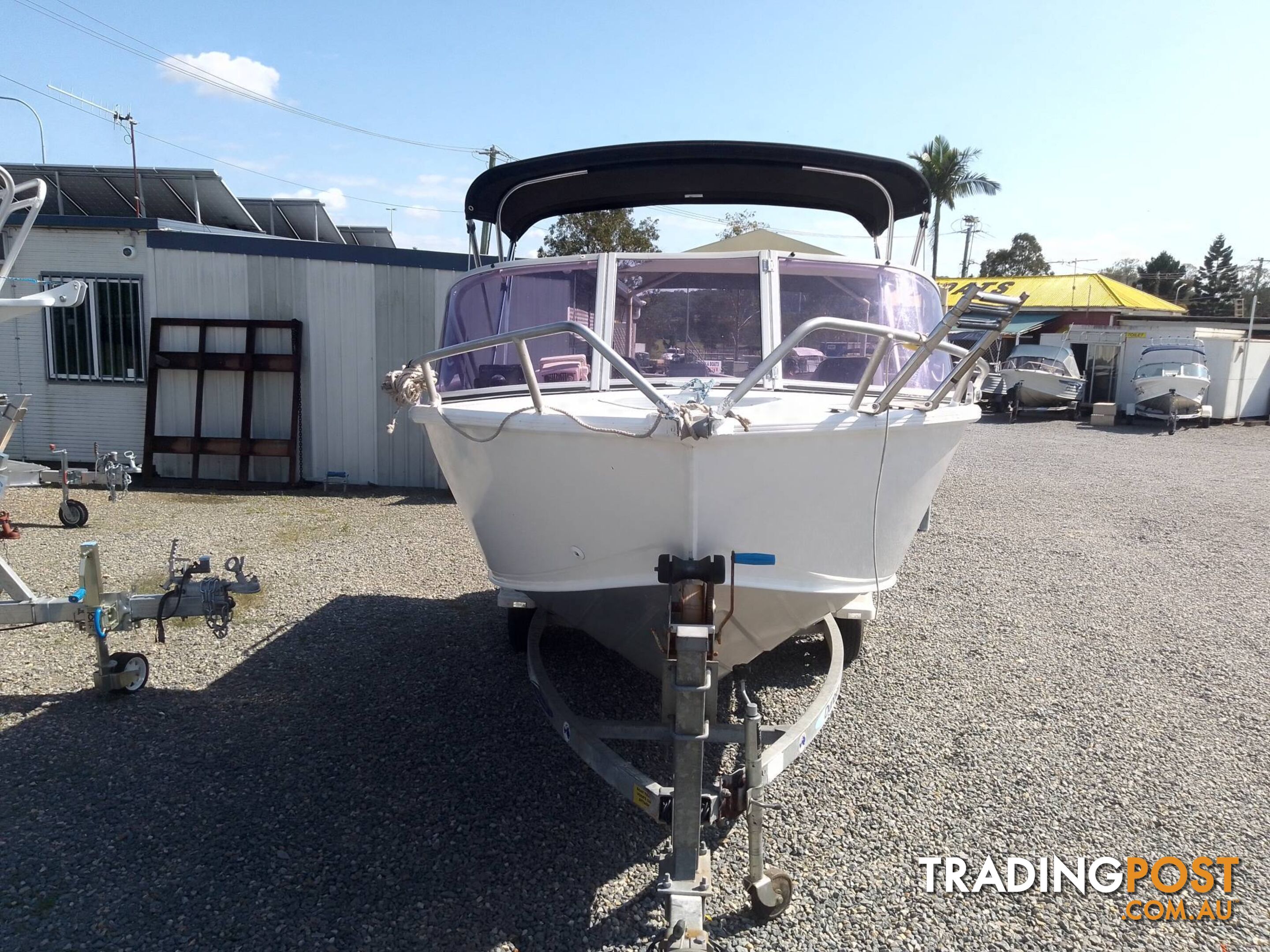 2013 CLARK 455 NAVIGATOR WITH 60HP MERCURY OUTBOARD AND TRAILER