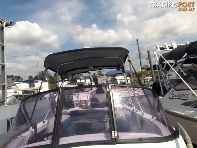 SEA JAY CLASSIC 4.3M RUNABOUT-40HP TOHATSU 2 STROKE AND TRAILER