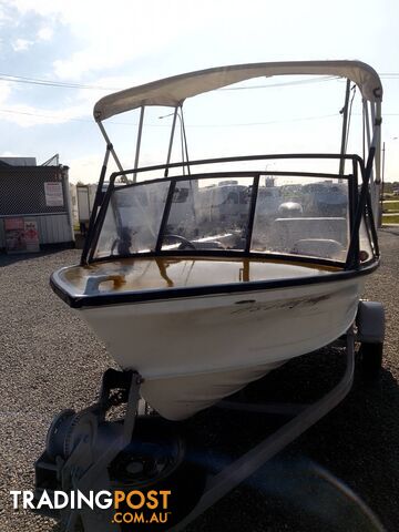 QUINTREX 430 FISHABOUT -50HP YAMAHA 4 STROKE AND TRAILER