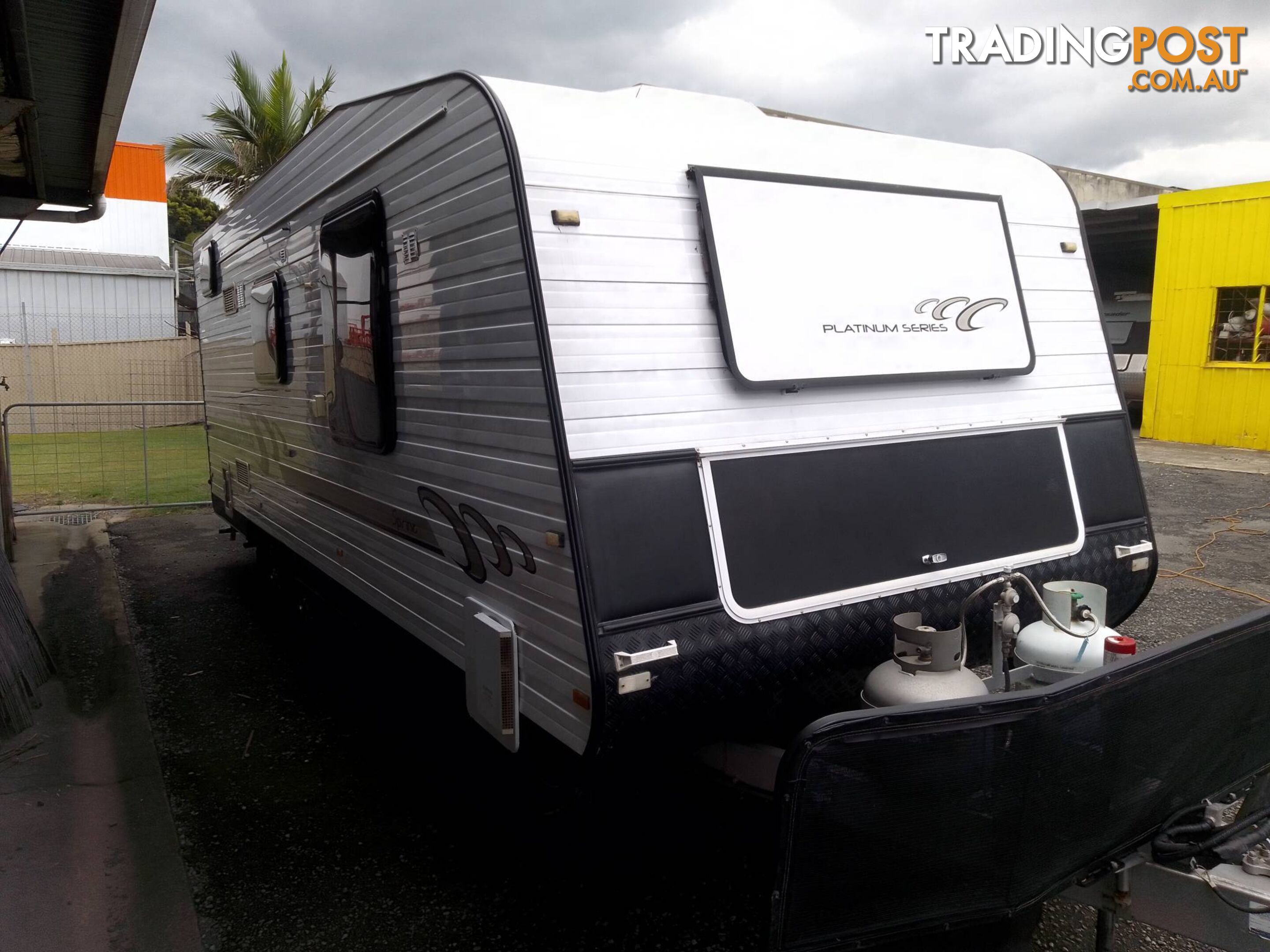 LOTUS TRACKVAN 21FT SEMI OFF-ROAD LUXURY TOURING CARAVAN