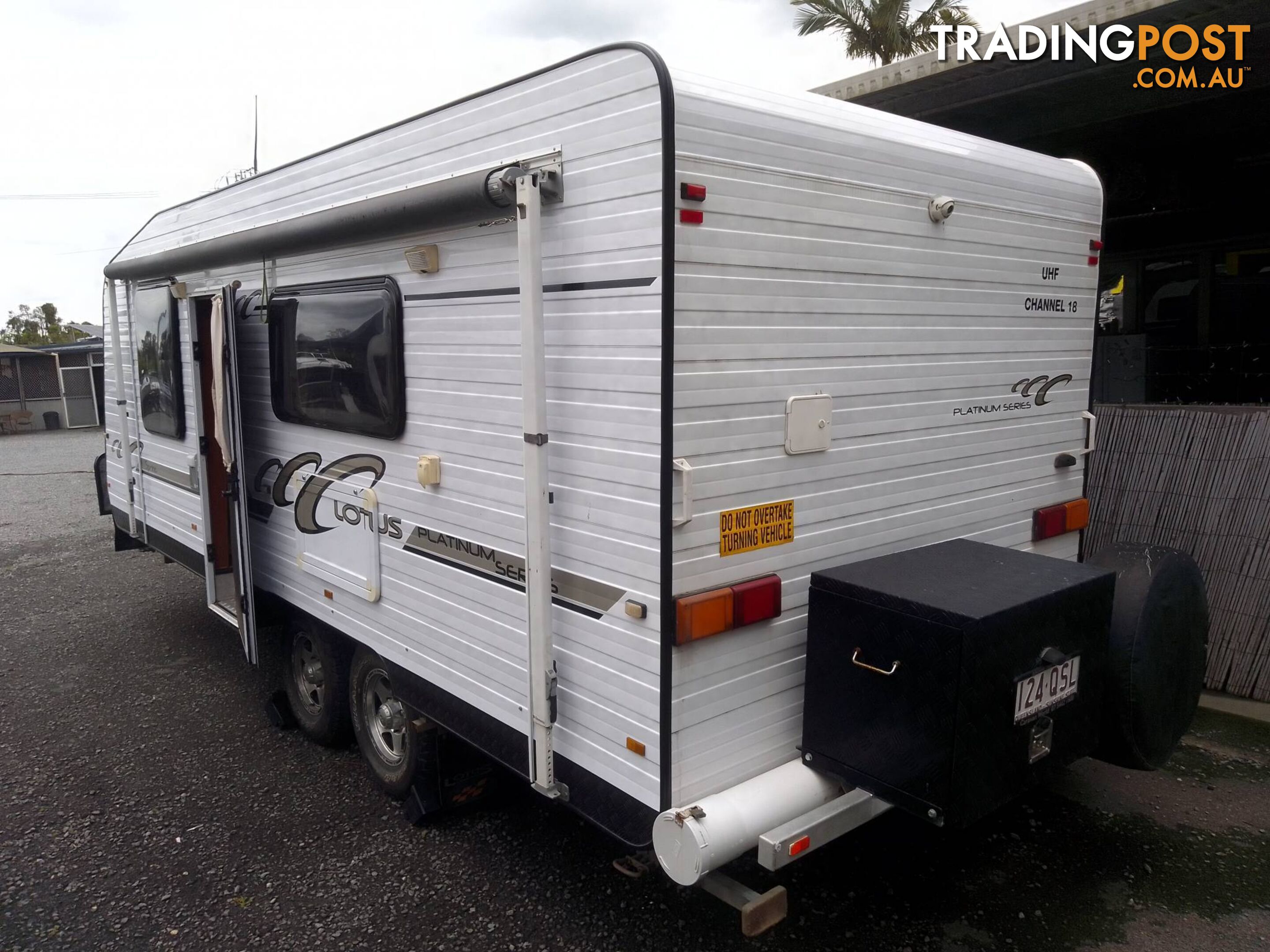 LOTUS TRACKVAN 21FT SEMI OFF-ROAD LUXURY TOURING CARAVAN