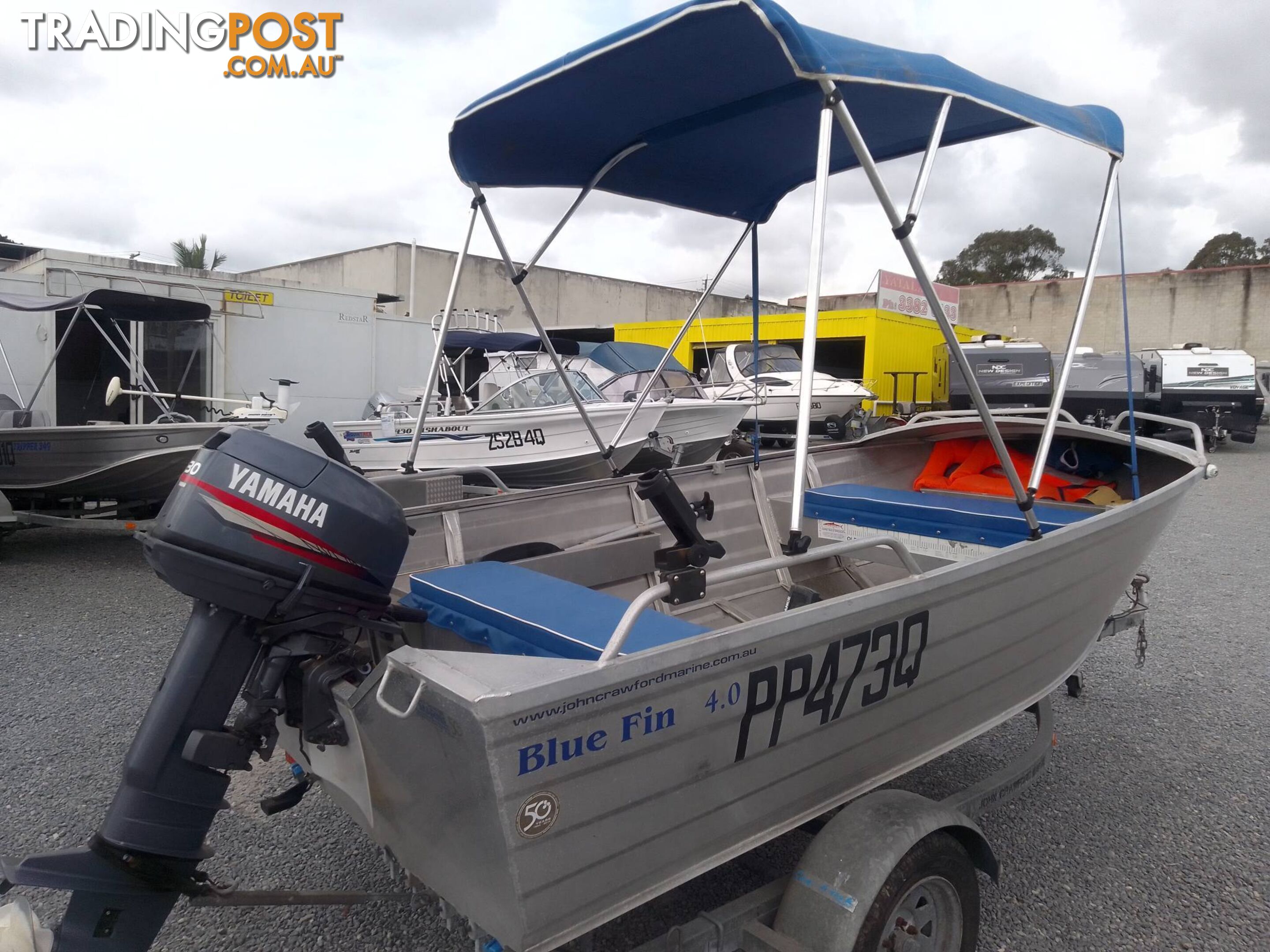 2005 BLUEFIN 4M TILLER STEER 30HP 2 STROKE YAMAHA AND TRAILER