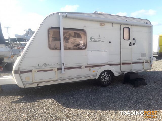 SWIFT ACCORD 480 16.5FT TOURING CARAVAN