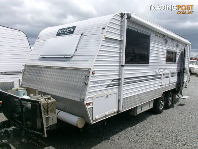 USED 2011 EVERNEW TOURING 22FT CARAVAN