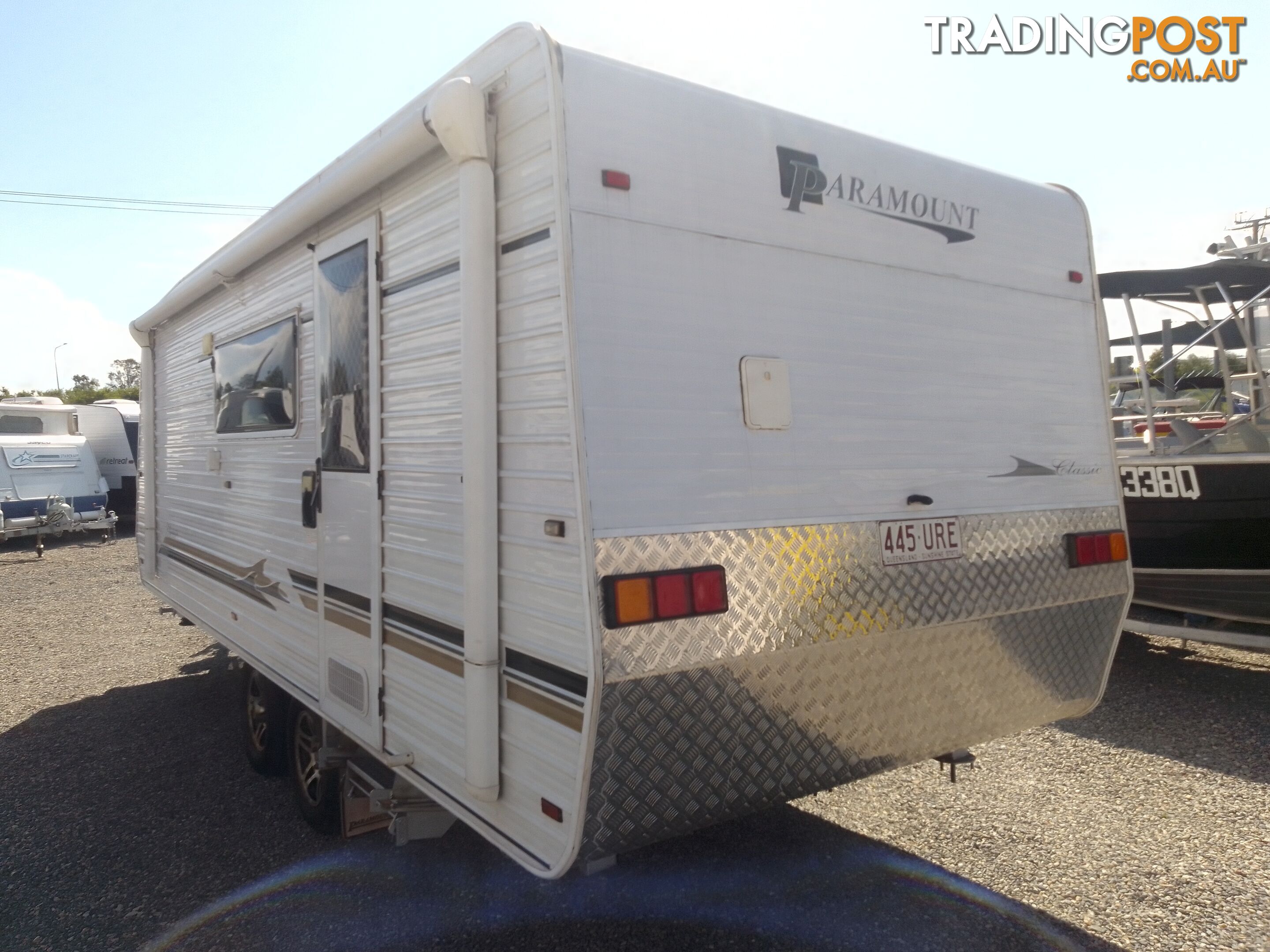 PARAMOUNT CLASSIC 21.5FT SEMI OFF-ROAD TOURING CARAVAN