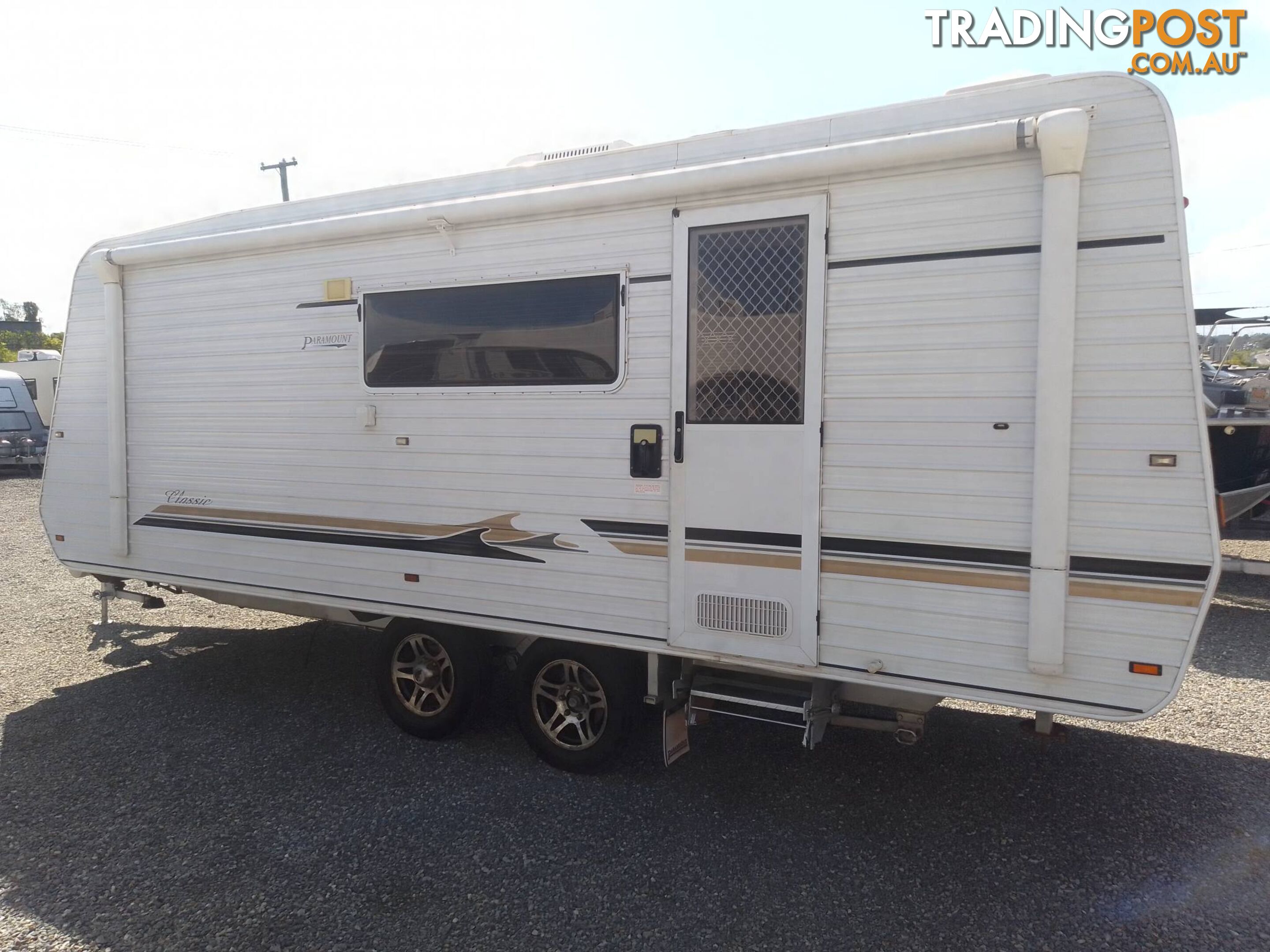 PARAMOUNT CLASSIC 21.5FT SEMI OFF-ROAD TOURING CARAVAN