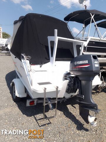 HORIZON 438 STRYKER 4.4M RUNABOUT-40HP YAMAHA 2 STROKE AND TRAILER