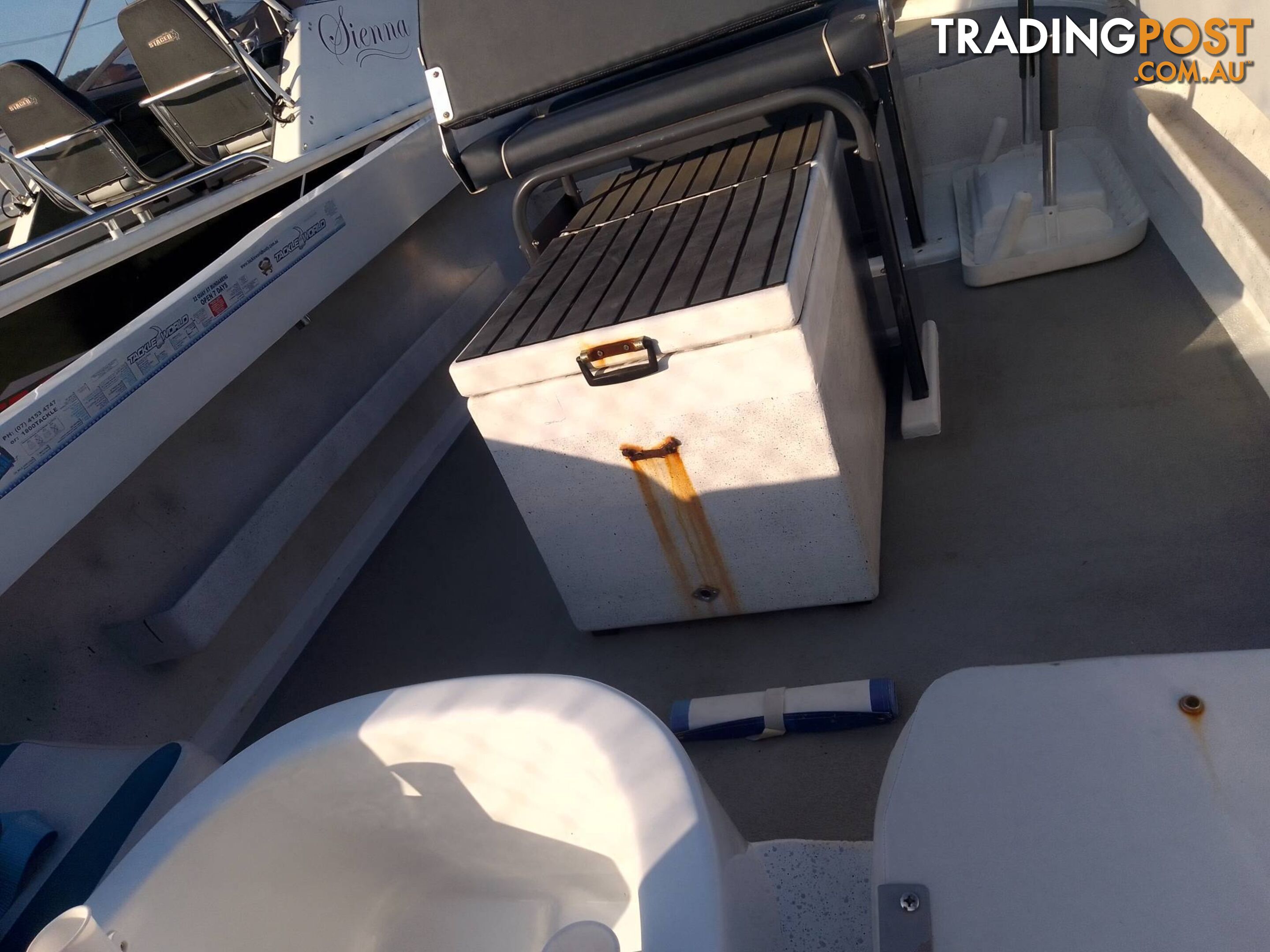 CRUISE CRAFT 6M CENTRE CONSOLE-200HP MERCURY 2 STROKE AND TRAILER