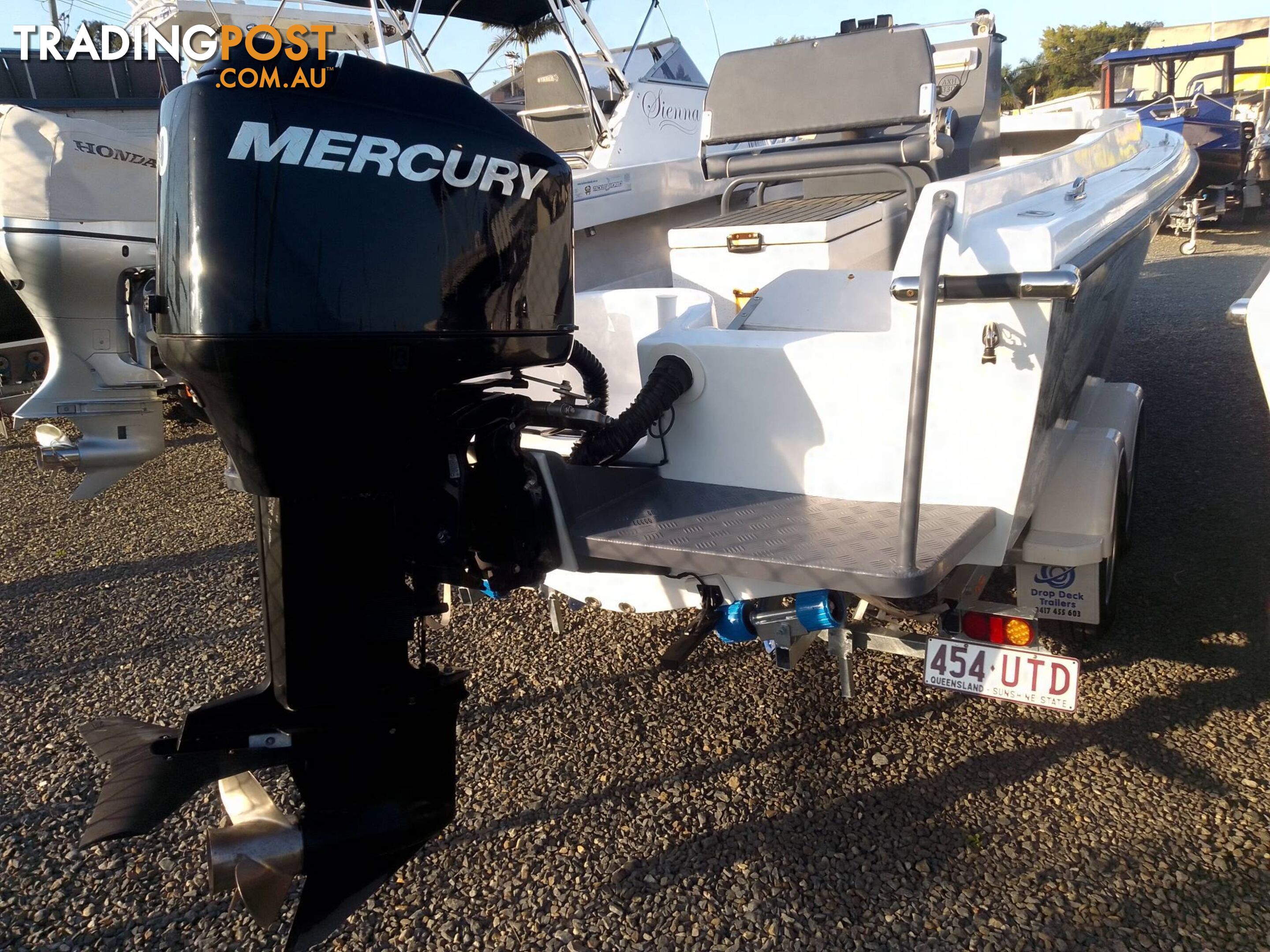 CRUISE CRAFT 6M CENTRE CONSOLE-200HP MERCURY 2 STROKE AND TRAILER