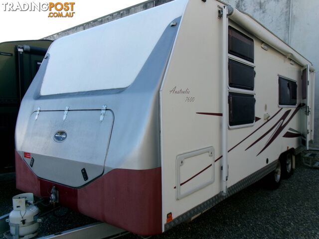 SOUTHERN CROSS 25 FT CARAVAN 2009