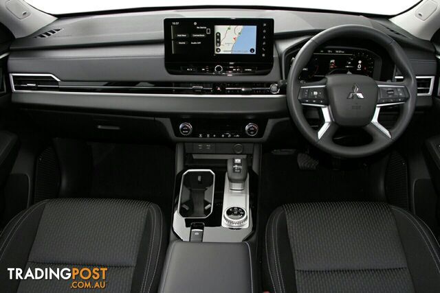 2026 MITSUBISHI OUTLANDER ES 2WD ZM MY25 WAGON - photo 5 of 15