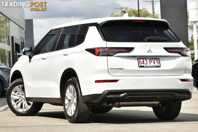 2025 MITSUBISHI OUTLANDER ES 2WD ZM MY25 WAGON - photo 3 of 22