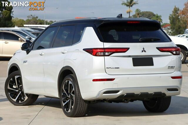 2025 MITSUBISHI OUTLANDER PHEV AWD EXCEED TOURER ZM MY24 WAGON - photo 3 of 20