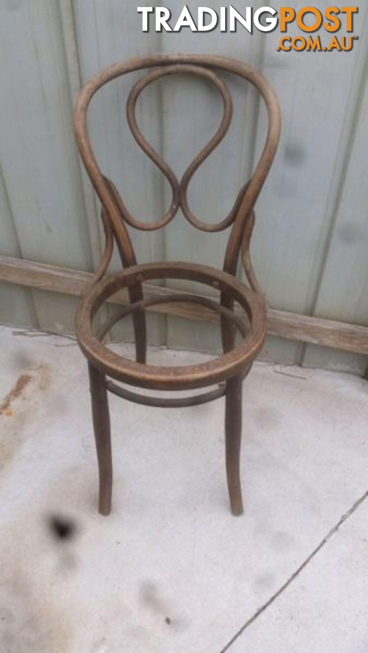 BENTWOOD CHAIR PINE