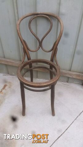 BENTWOOD CHAIR PINE