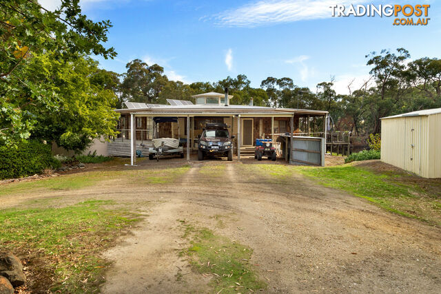 29 Mcintoshs Lane SNAKE VALLEY VIC 3351 - photo 3 of 19