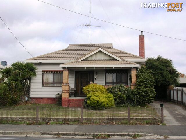 208 Main Road GOLDEN POINT VIC 3350