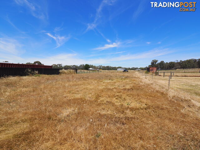 14 Gladstone Street TALBOT VIC 3371 - photo 2 of 6