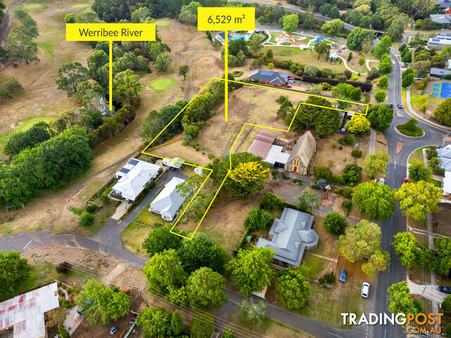 2 56 Simpson Street BALLAN VIC 3342 - photo 2 of 15