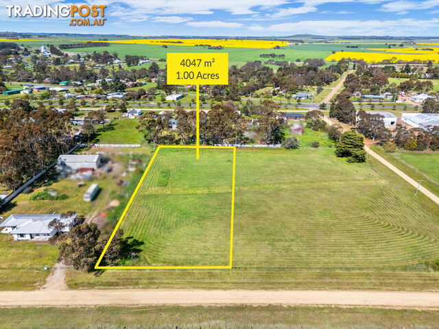 11 Lawson Street SKIPTON VIC 3361