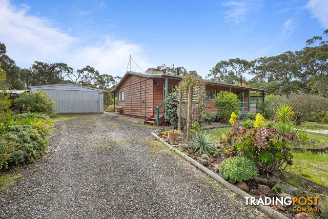 205 Mt Doran-egerton Road MOUNT DORAN VIC 3334