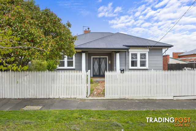 109 Brougham Street SOLDIERS HILL VIC 3350