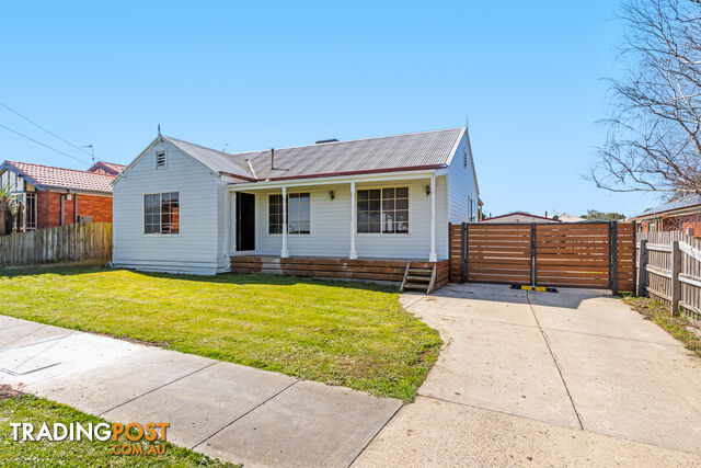 22 Prince Street SEBASTOPOL VIC 3356 - photo 2 of 26