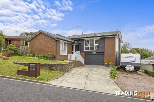 16 Highfield Avenue MOUNT CLEAR VIC 3350