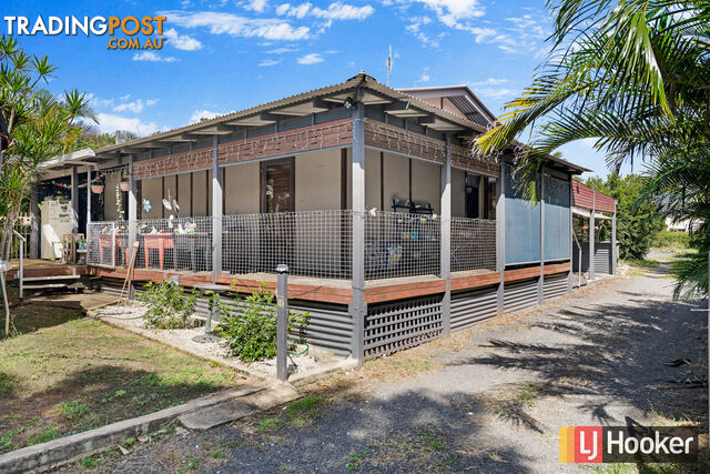 22 Powers Street BURNETT HEADS QLD 4670