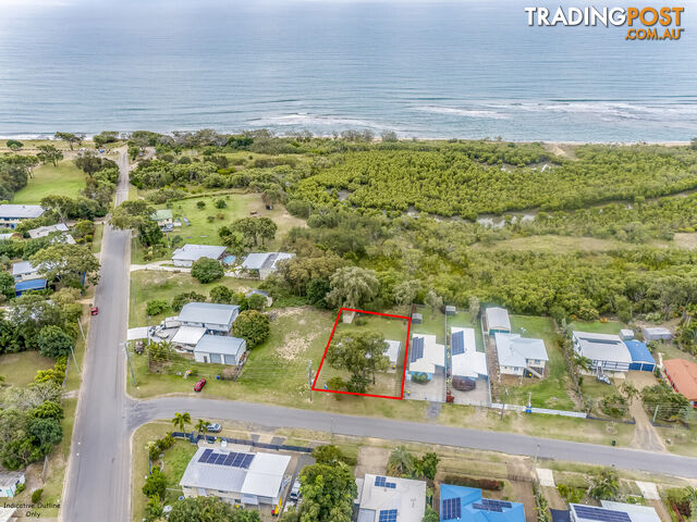 5 Kindt Street MOORE PARK BEACH QLD 4670