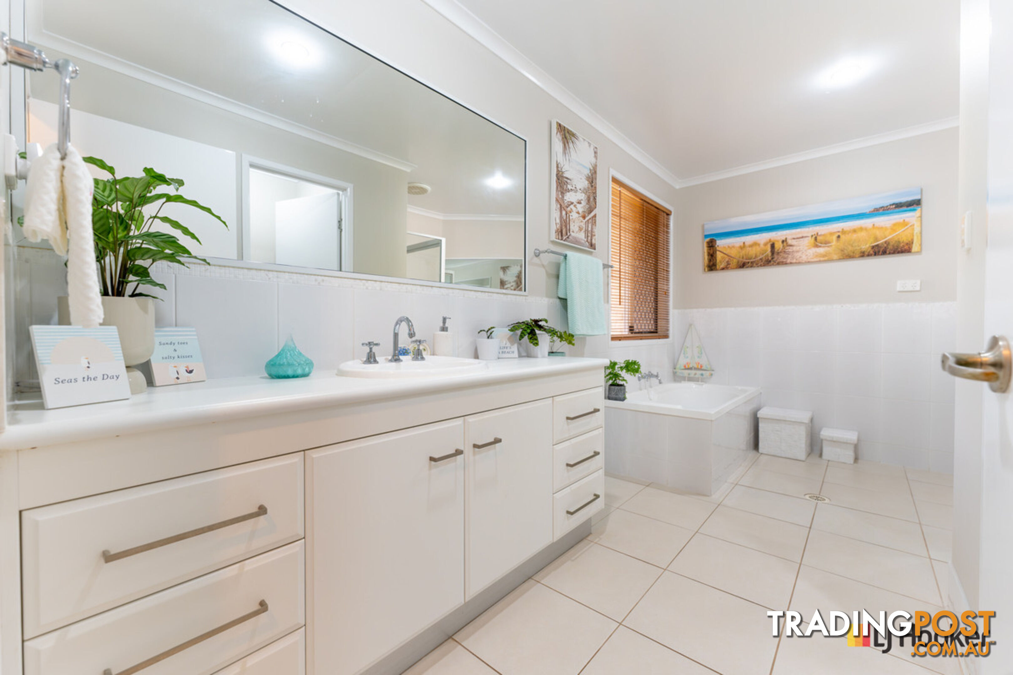 8 Inspiration Court AVOCA QLD 4670