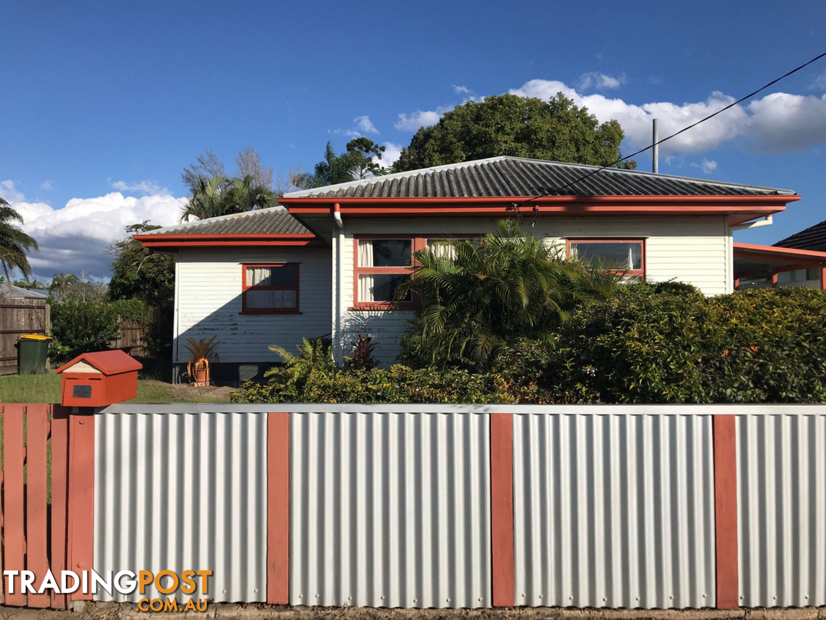 32a Hurst Street WALKERVALE QLD 4670