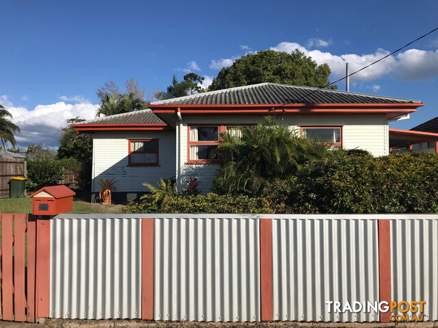 32a Hurst Street WALKERVALE QLD 4670