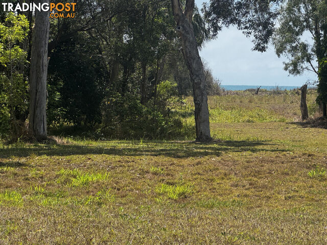 266 Sylvan Drive MOORE PARK BEACH QLD 4670 - photo 2 of 10