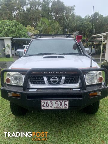 2013 Nissan Navara ST-R 4X4 CR 2.5 Ute Manual