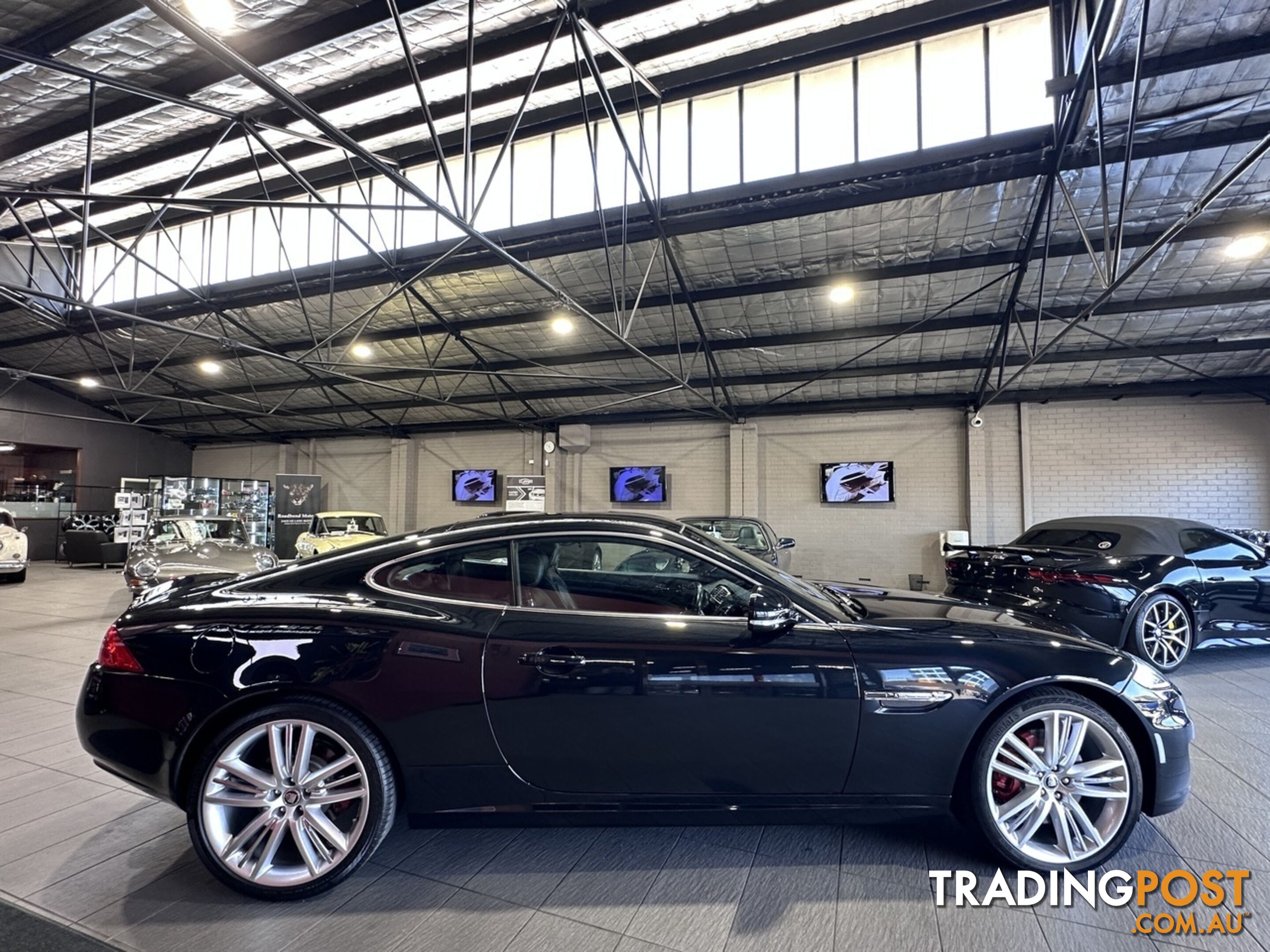 2011 JAGUAR XK  X150 12MY AUTOMATIC COUPE